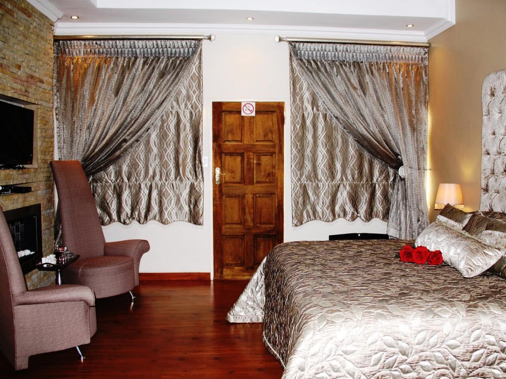 סנטוריון Tuishuis Lodge חדר תמונה